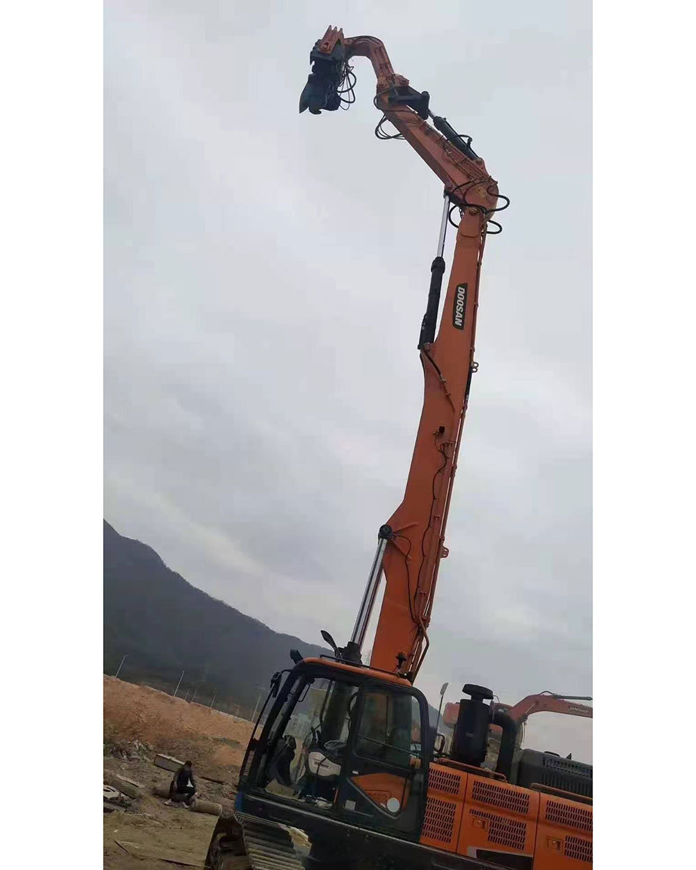 1- Pile-Hammer-S60016
