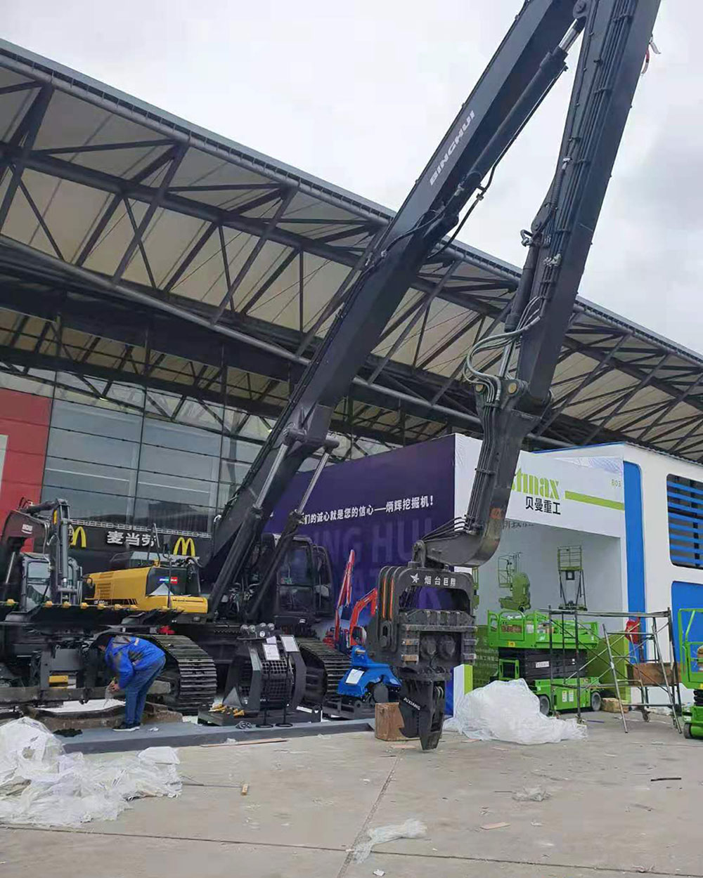 1- Pile-Hammer-S60019